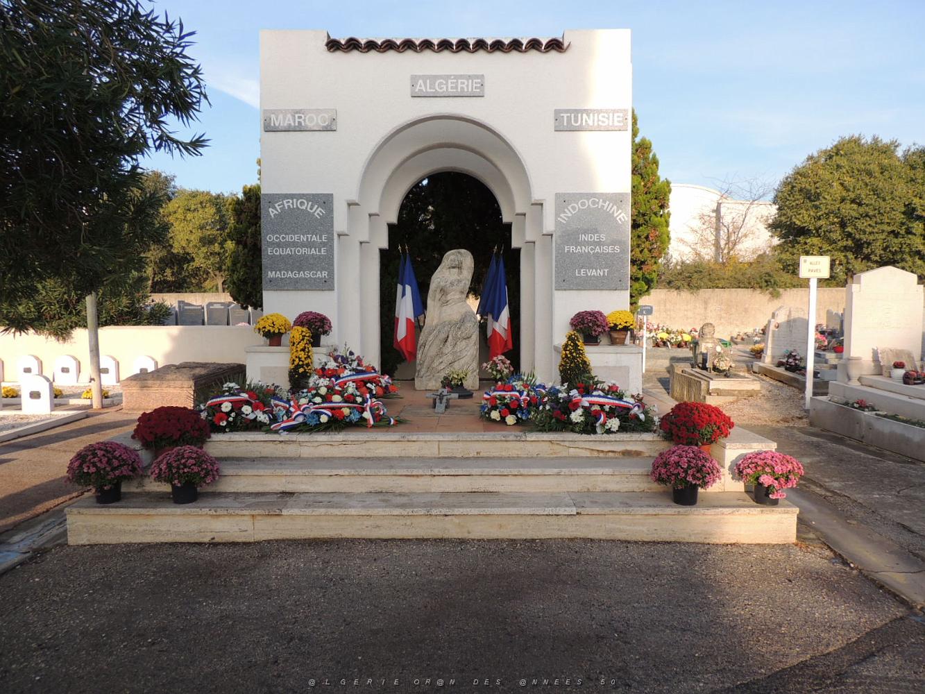 2017 11 01 TOULON CIMETIERRE DE LAGOUBRAN CEREMONIE DU 1 ER NOVEMBRE (8).JPG -           